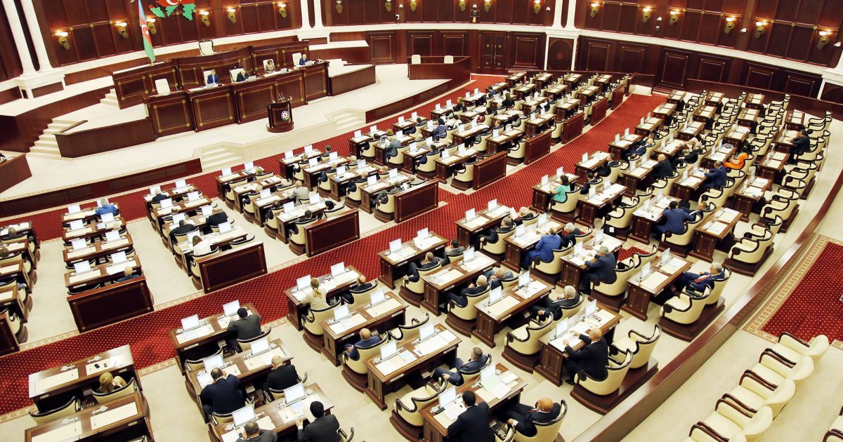 Sabah Milli Məclis toplanır – 16 məsələyə baxılacaq