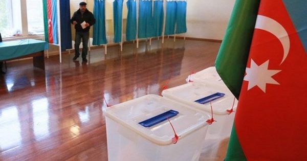 Ən çox və ən az deputatlığa namizədlərin qeydə alındığı seçki dairələri