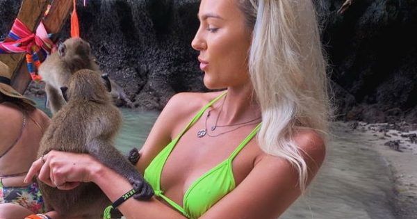 Məşhur model şəkil çəkdirmək istəyərkən öldü – FOTO