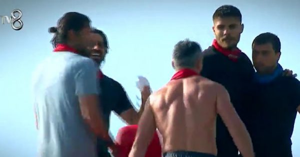 “Survivor 2020″də azərbaycanlı idmançı dava saldı – VİDEO