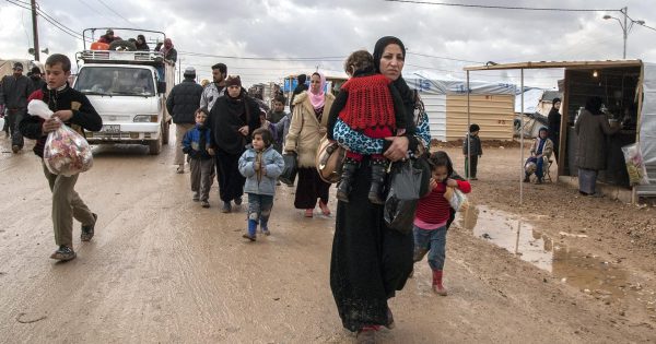 Türkiyədəki suriyalı qaçqınlar Avropa sərhədlərinə yaxınlaşıb