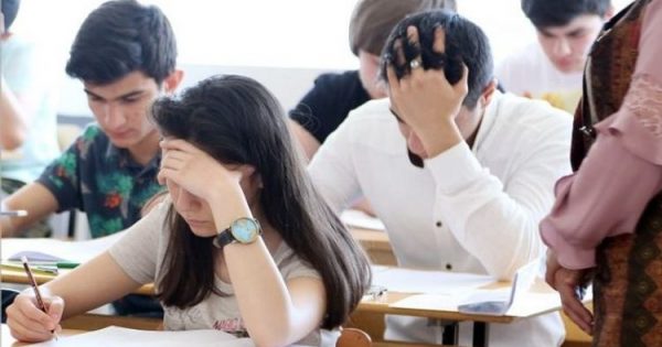 Bu ixtisas qrupunda 5 ixtisas ləğv edildi