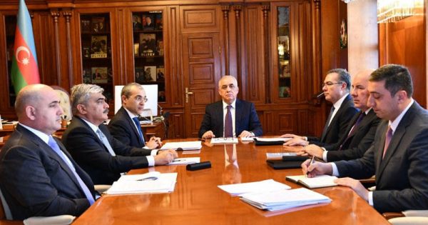 Azərbaycan hökuməti neftə görə təcili toplandı: Qərar açıqlandı