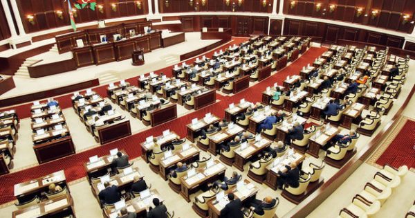 YAP Milli Məclisin sədri və müavinləri vəzifələrinə namizədləri müəyyənləşdirdi