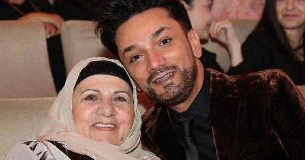 “76 yaşlı anamı görmürəm, uzaqdan bir-birimizə əl edirik”