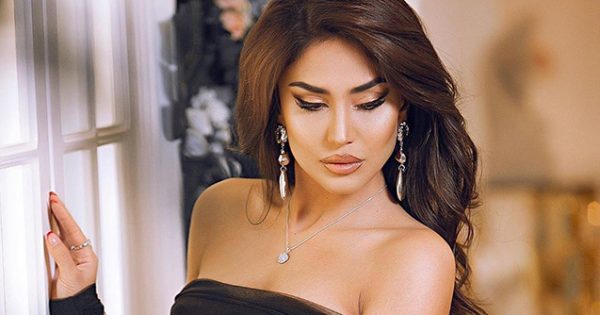 Pərvin Abıyeva 340 min AZN-lik “Gelandewagen”i ilə – VİDEO