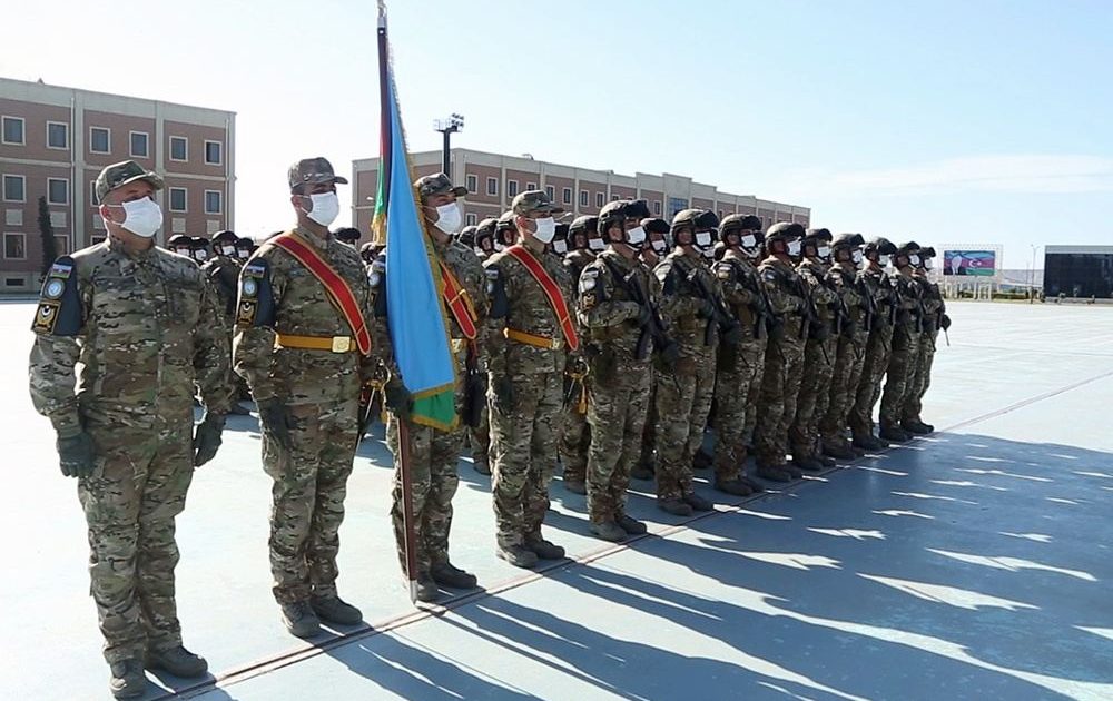 Azərbaycan Ordusunun parad heyəti Moskvaya yola düşdü (VİDEO)