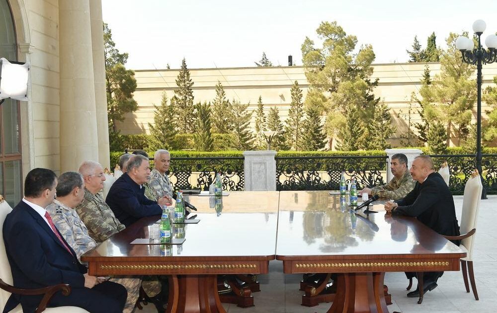 Prezident İlham Əliyev Hulusi Akarı qəbul etdi – FOTO