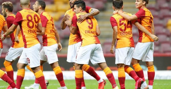 “Qalatasaray” Bakıya gəldi- FOTOLAR