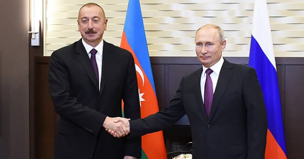 “Lazım olduğu təqdirdə Putinlə Əliyev arasında telefon danışığı baş tutacaq”