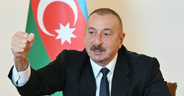 Prezident Qubadlıya görə bu komandirləri təbrik etdi