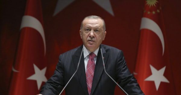 Ərdoğan Putinə: “Qırmızı xətt keçilərsə, atamızın oğlu da olsa, gözümüz görməz”