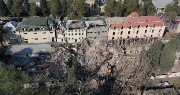 “Amerikanın səsi” Azərbaycandan üzr istədi- FOTO