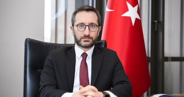 “Qondarma erməni soyqırımı böhtanı siyasi maraqlarla qidalanan bir iddiadır” – Fəxrəddin Altun