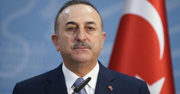 Mövlud Çavuşoğlu: “İrəvana çarter reyslərinə başlayacağıq”