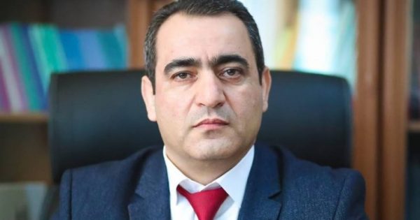 “Məmurların sahibkarlıqla məşğul olmasına imkan verilməməlidir” – Rövşən Ağayev