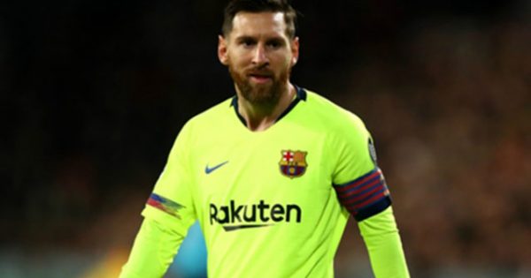 Messi:“Barselona”da qala bilərəm”