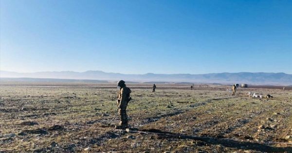 Türkiyə hərbçiləri Qarabağda mina təmizləyir – FOTO