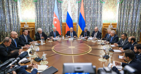 image-2023-05-19t114329z_1270971727_rc2n11aukned_rtrmadp_3_armenia-azerbaijan-russia-talks