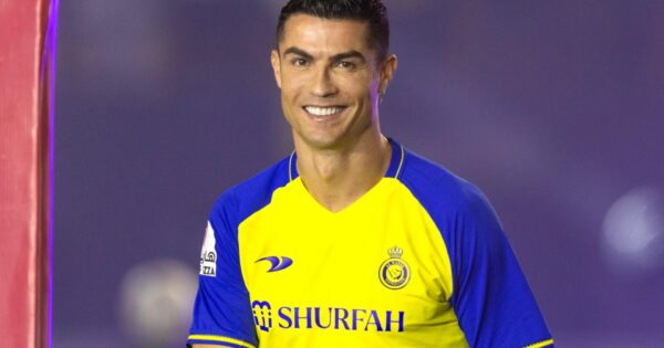 image-cristiano-ronaldo-al-nassr-presentation