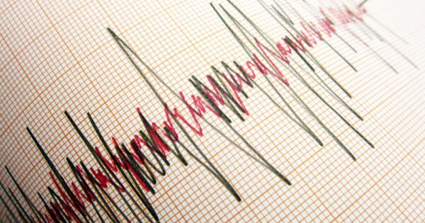 image-seismograph-and-earthquake-a-seismograph-that-records-the-seismic-activity