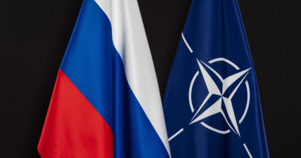 image-nato-russia-flag