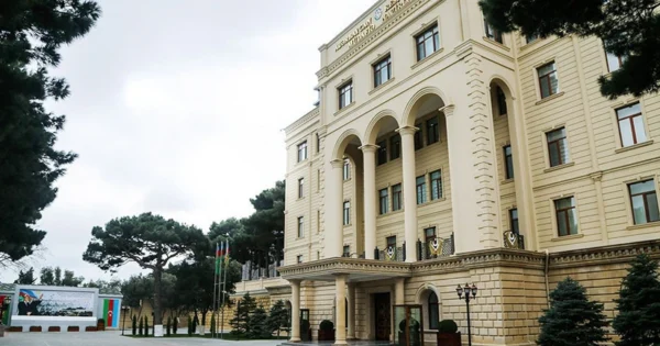 image-7c1deb77-1e38-3a8c-9bb9-608ed52c8f7d_825