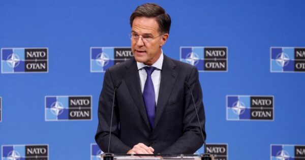 image-mark-rutte-re-2324553_1