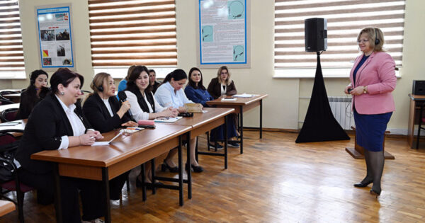 image-68dd2d9f3257c68dd2d9f3257d175932559968dd2d9f3257968dd2d9f3257a