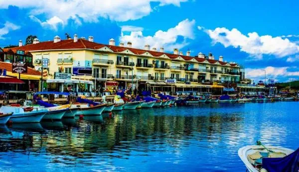 Türkiyənin tarixi şəhəri İzmir - FOTOLAR 5 image-media-photo_126465-bk3u19