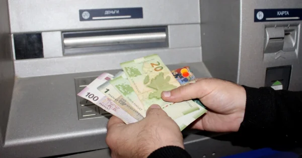 image-20897454-a3bf-3cd4-97a8-b4a38da12436_825-2