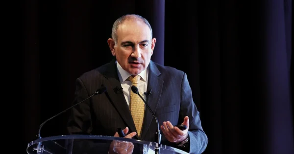 Paşinyan Trampın təklifini qəbul etdi 3 image-ds73epuggpk0bvp90jz4tgbdvx7fbpfwm57szfzf_825-1