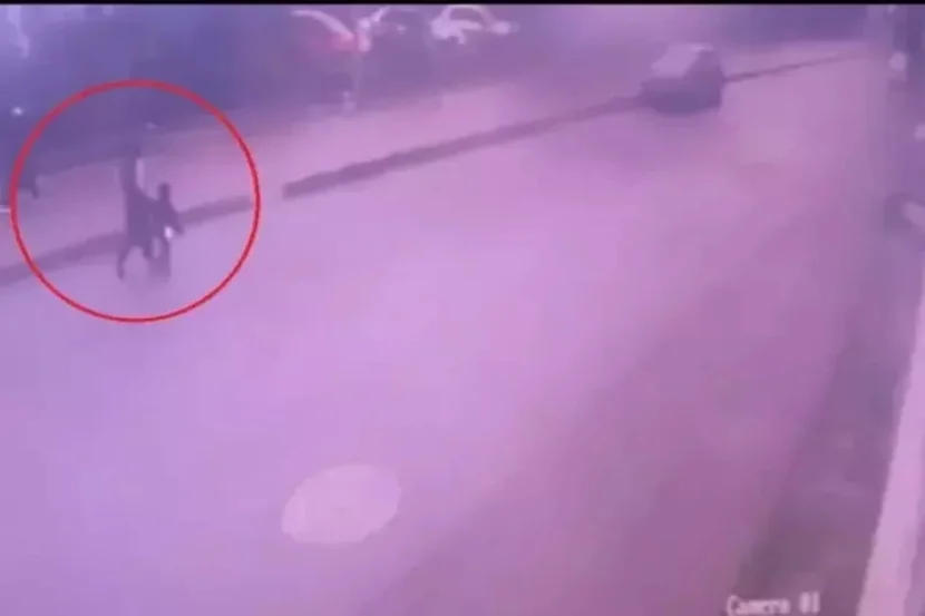 Ana 5 yaşlı oğlunu dənizdə boğub öldürdü - ANBAAN GÖRÜNTÜLƏR - bu ölkədə 3 image-deniz